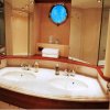 Azimut 68