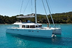 sailing-catamaran-lagoon-560-crewed-charter-Greece