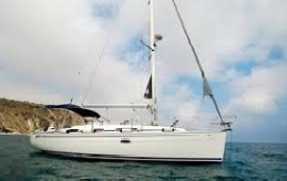 sailing_yacht_monohull_bavaria_34_cruiser_2_cabins_version_3_cabins_version_charter_Greece